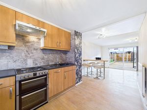 Photo 6- click for photo gallery